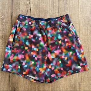 Lululemon Men's Small Multicolor Pixel Pace Breaker Shorts S
